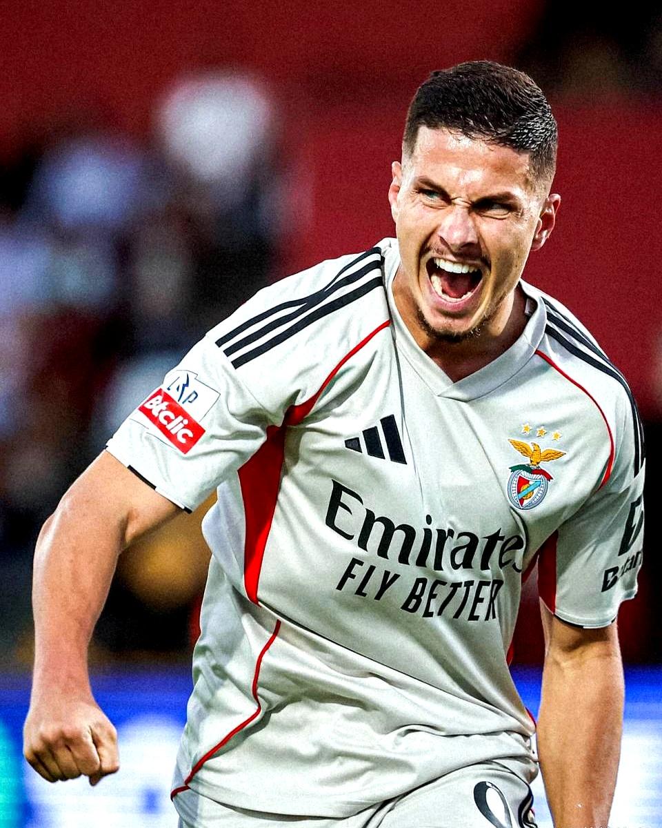 国际比赛日葡超传出新动向，阿贾克斯篮板制胜，管理层表态：底气十足，赛季目标并未改变的简单介绍-开云网页登陆